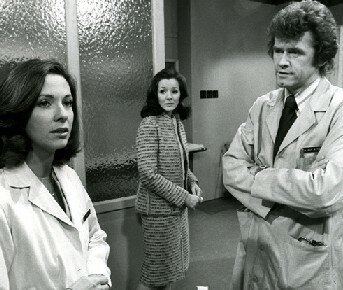 Marie Masters, Kathryn Hays, John Reilly