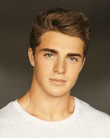 Spencer Neville, (Derrick, Days of our Lives)